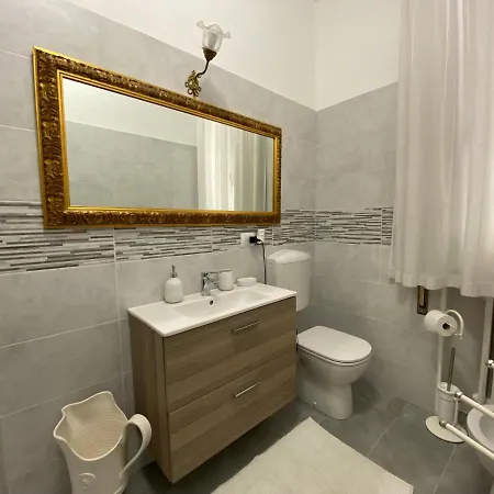 Rene House * Ferrara